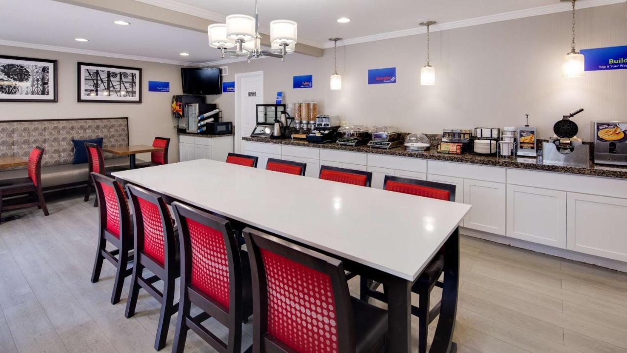 Cherry Grove Best Western Clermont מראה חיצוני תמונה
