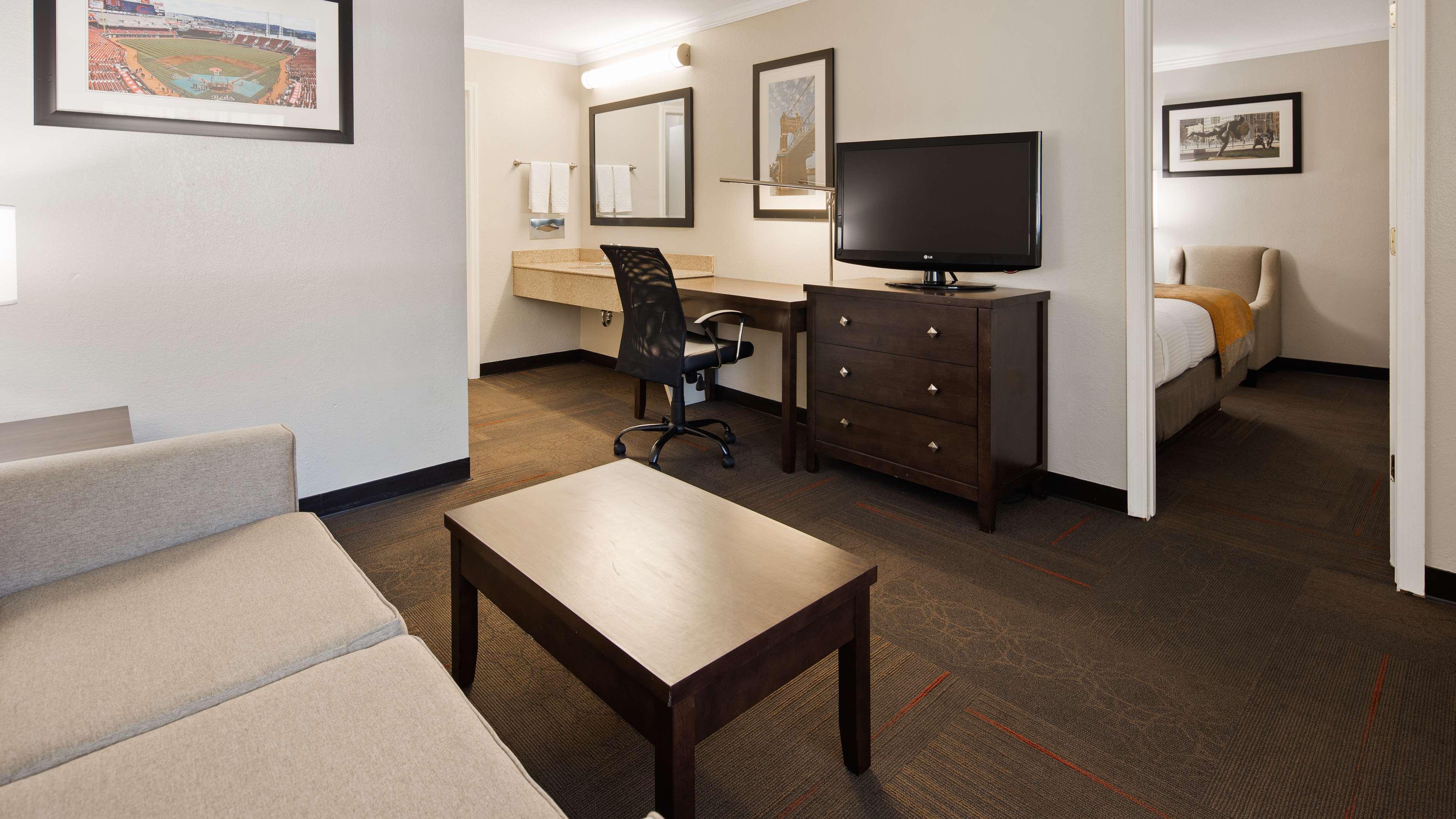 Cherry Grove Best Western Clermont מראה חיצוני תמונה
