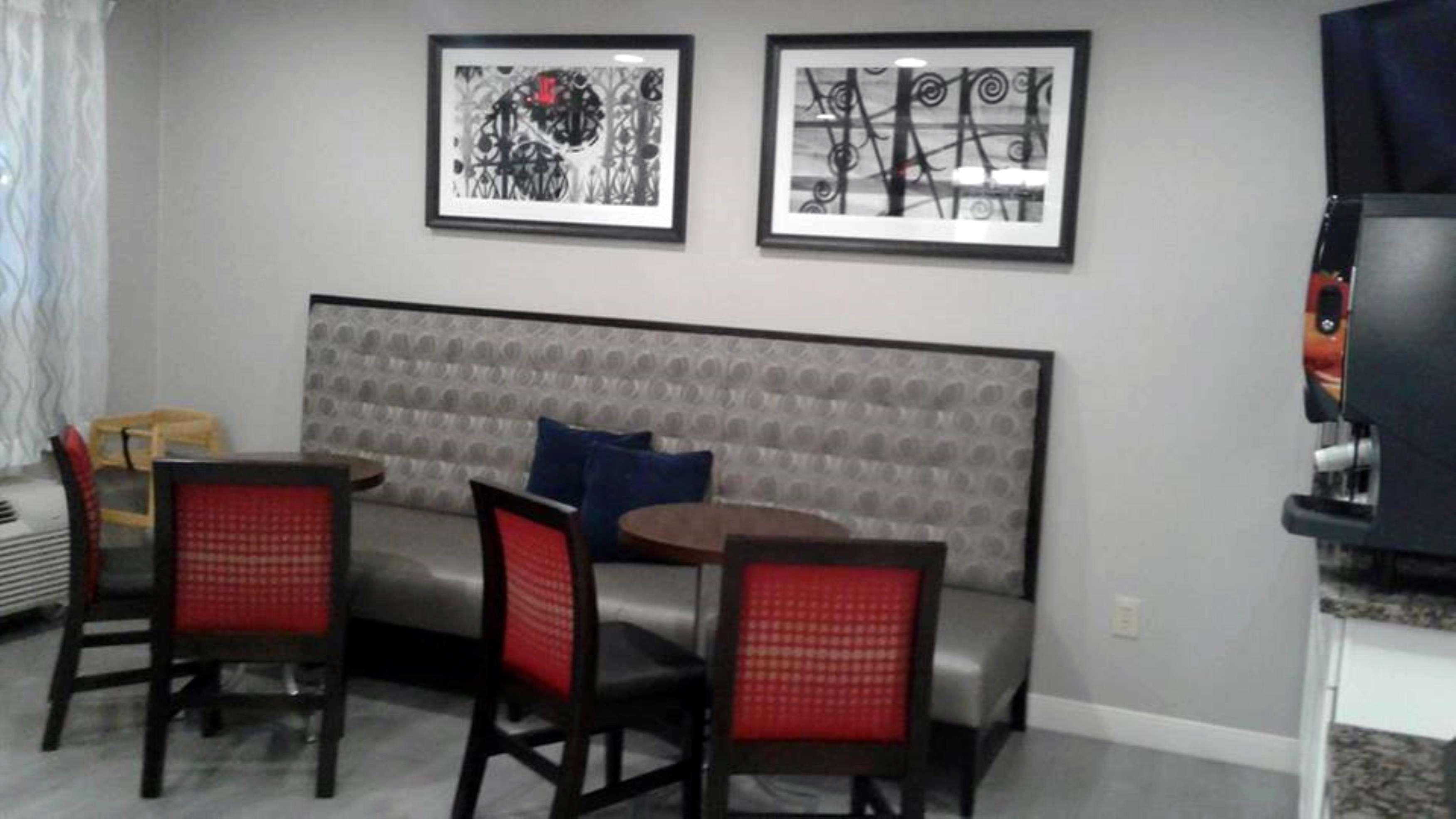 Cherry Grove Best Western Clermont מראה חיצוני תמונה