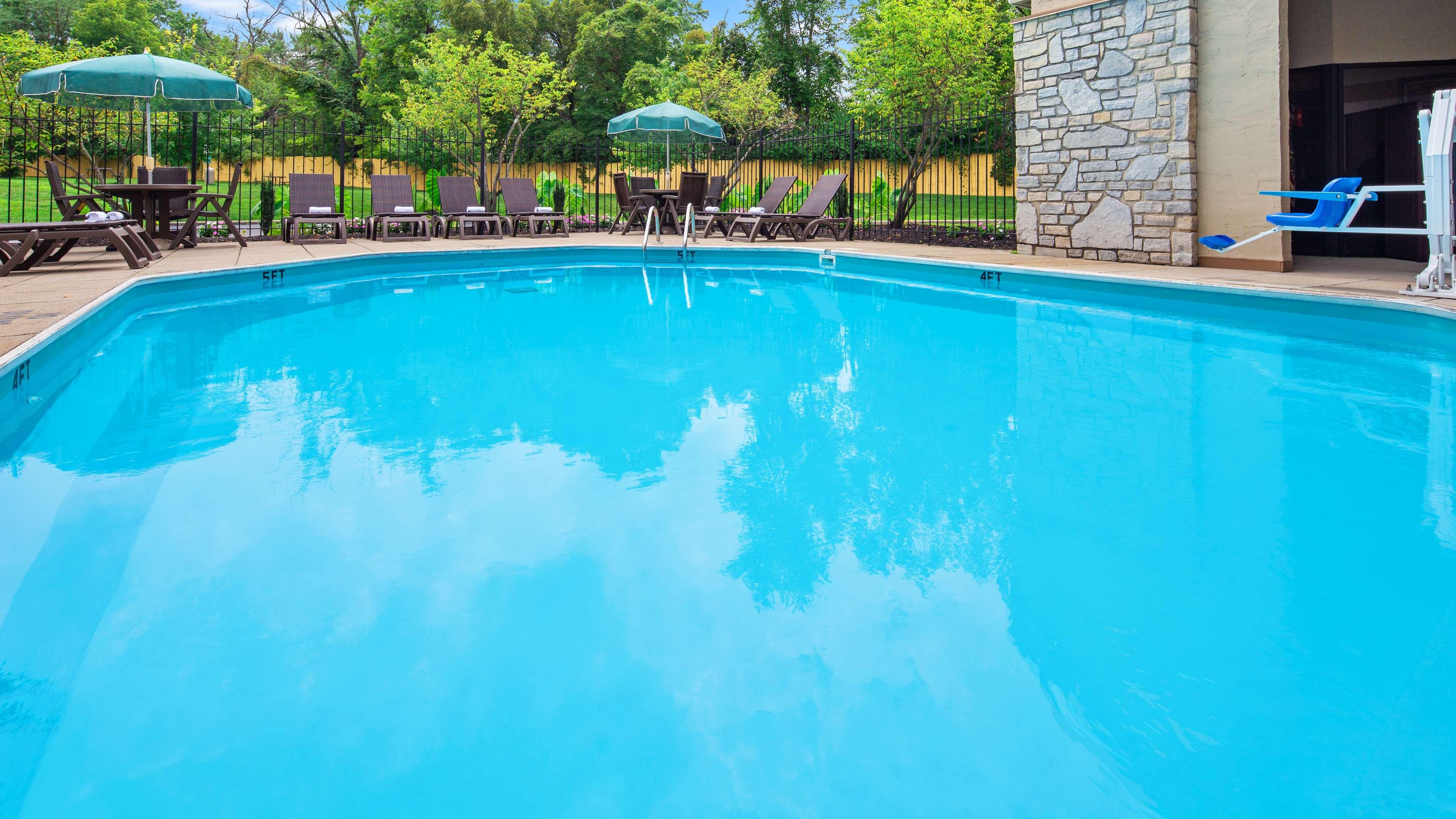 Cherry Grove Best Western Clermont מראה חיצוני תמונה