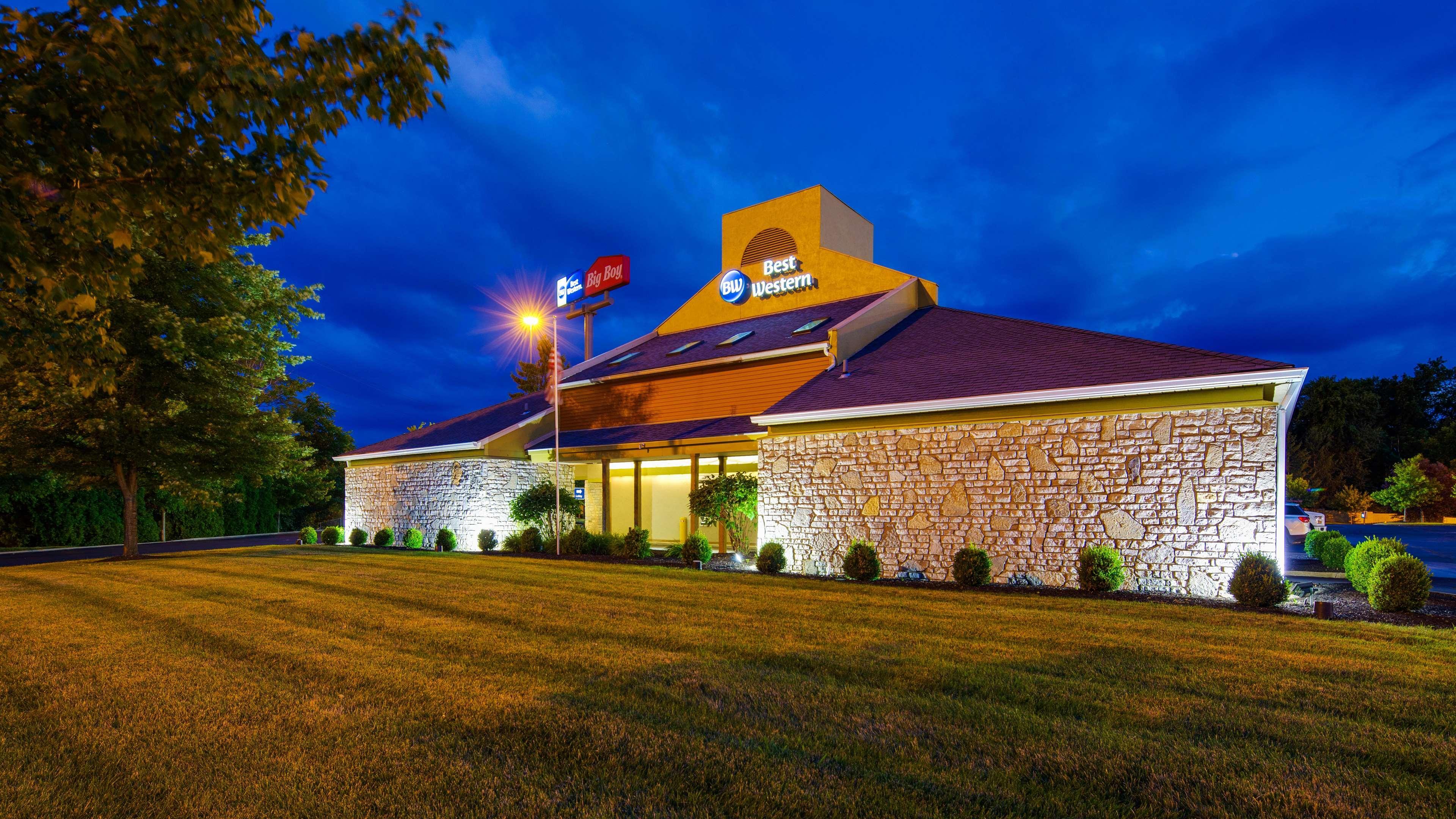 Cherry Grove Best Western Clermont מראה חיצוני תמונה