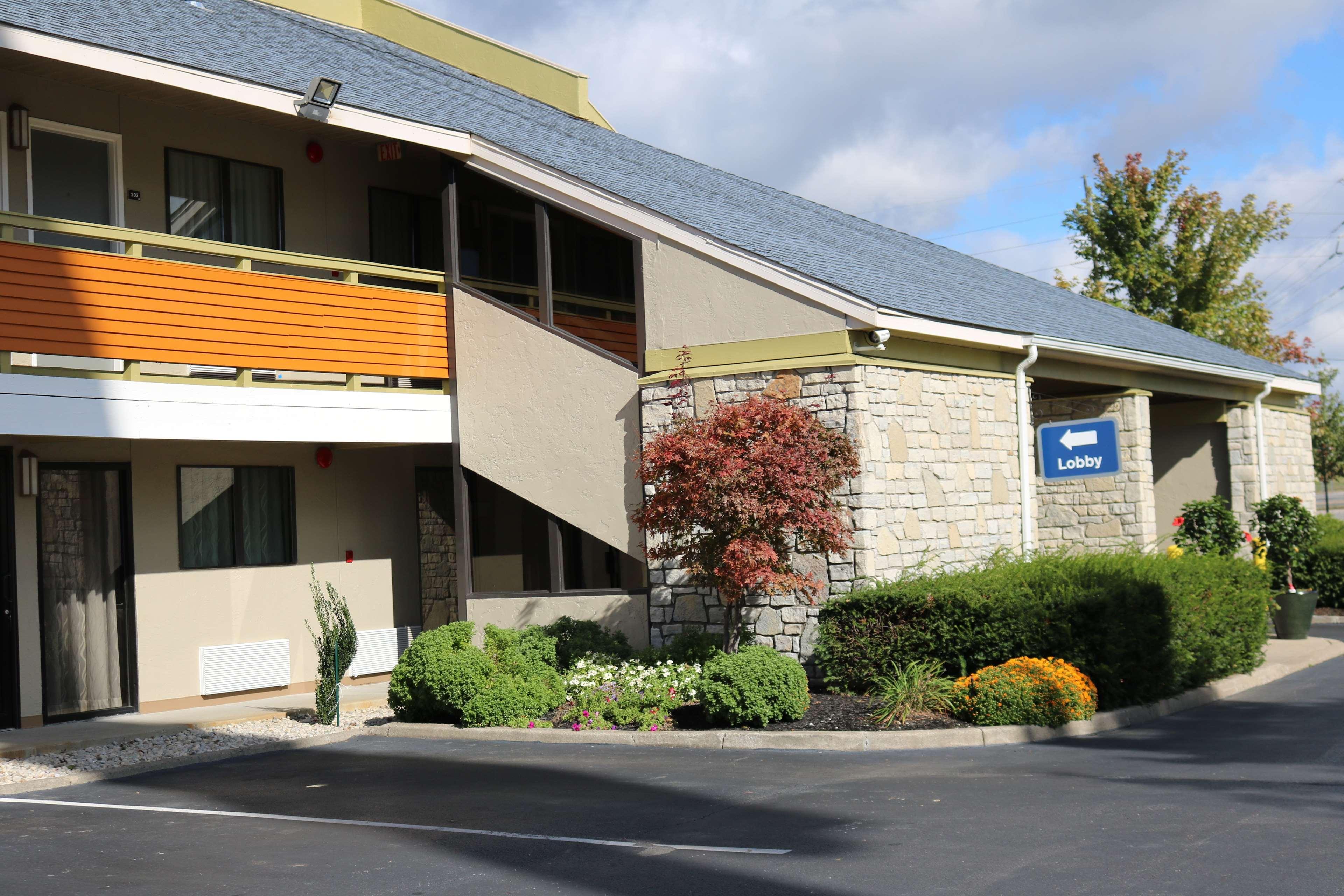 Cherry Grove Best Western Clermont מראה חיצוני תמונה
